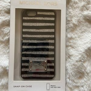 Final ‼️Michael Kors iPhone 6 case